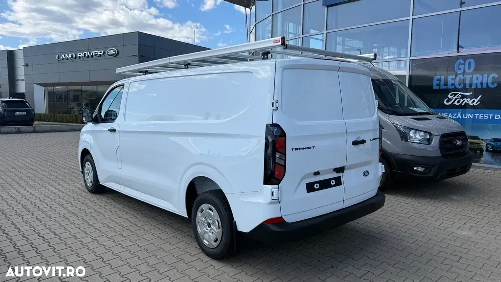 Ford Transit Custom — imagine 3