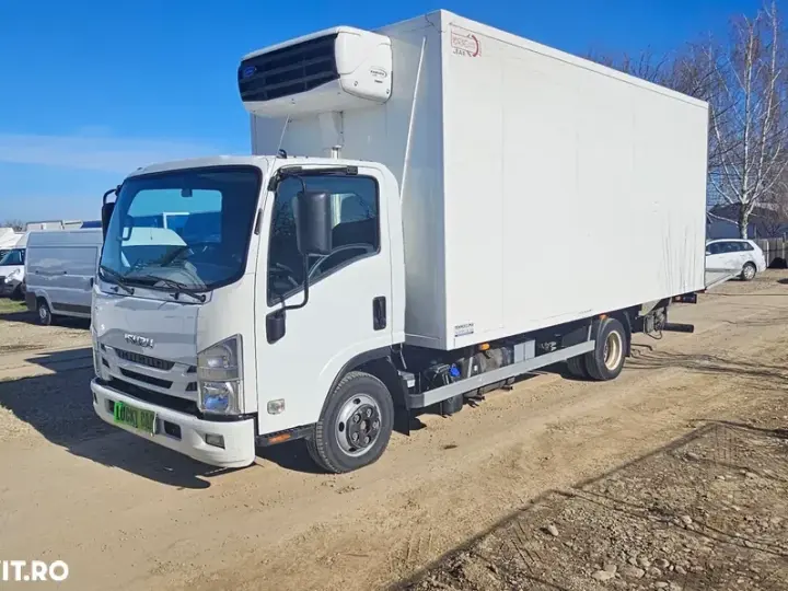 Isuzu N35 Frigorifica / cat B / LIFT