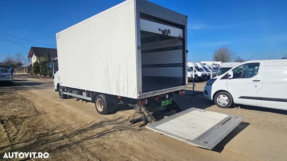 Isuzu N35 Frigorifica / cat B / LIFT — imagine 3