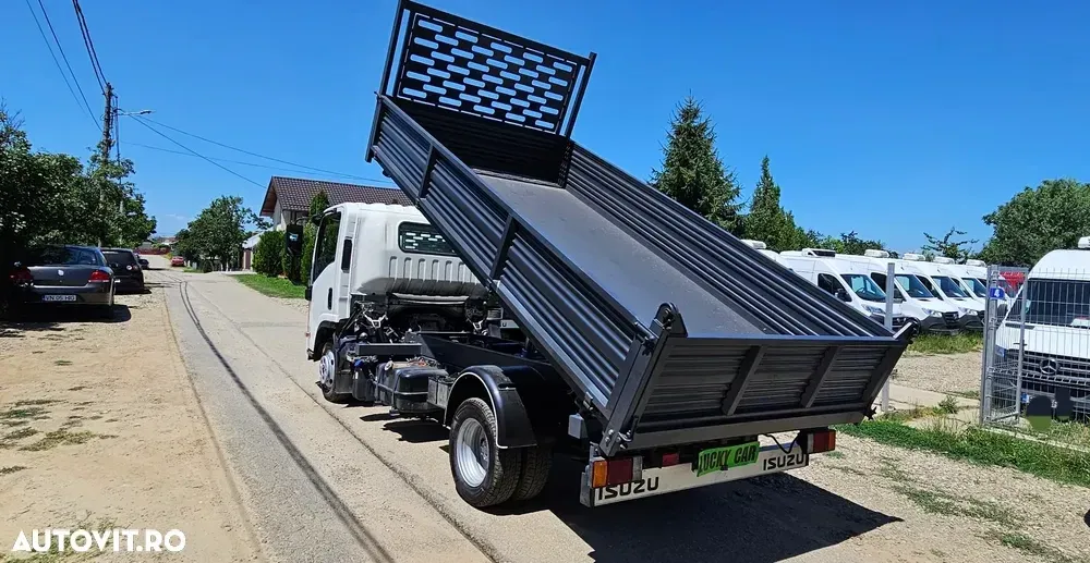 Isuzu Basculabila — imagine 5