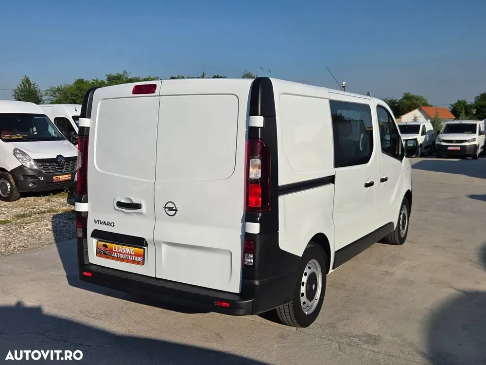 Opel Vivaro Doka 6 Locuri+Duba — imagine 6