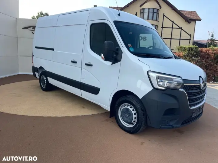 Renault Master L2H2 DCI130