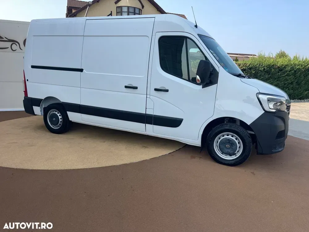 Renault Master L2H2 DCI130 — imagine 3