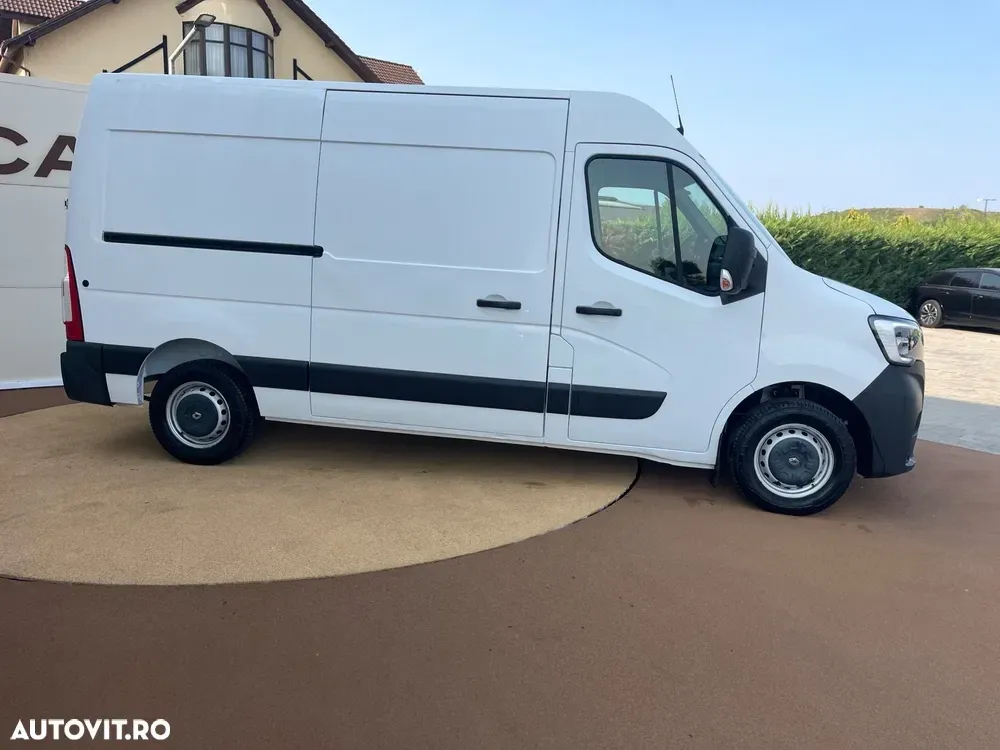 Renault Master L2H2 DCI130 — imagine 4