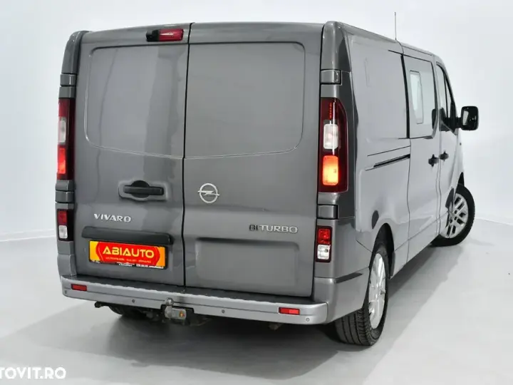 Opel VIVARO Mixt 4+1 locuri 125 CP Inmatriculata