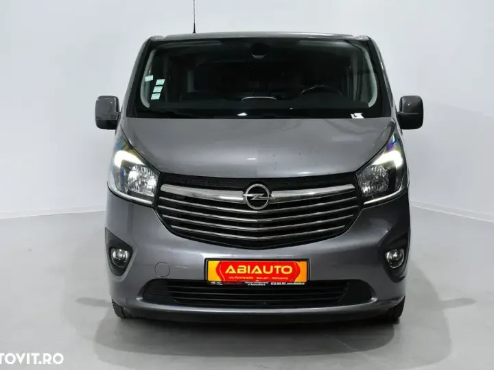 Opel VIVARO Mixt 4+1 locuri 125 CP Inmatriculata