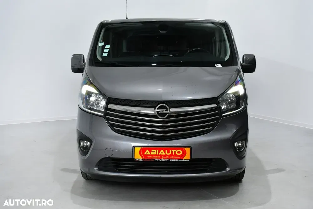 Opel VIVARO Mixt 4+1 locuri 125 CP Inmatriculata — imagine 2