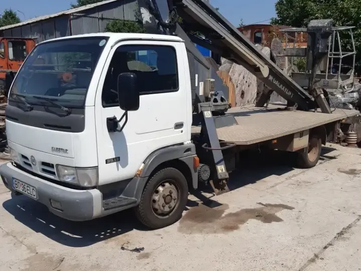 Nissan Cabstar