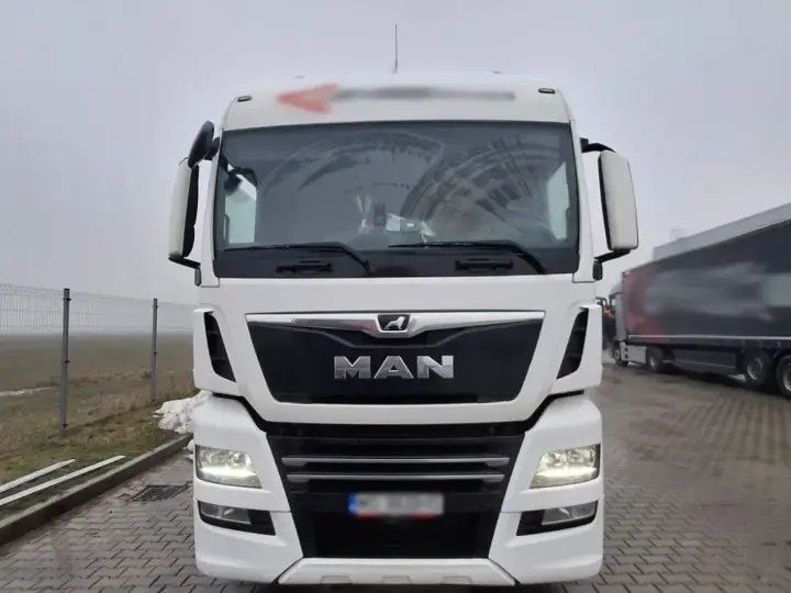 MAN TGX 18460