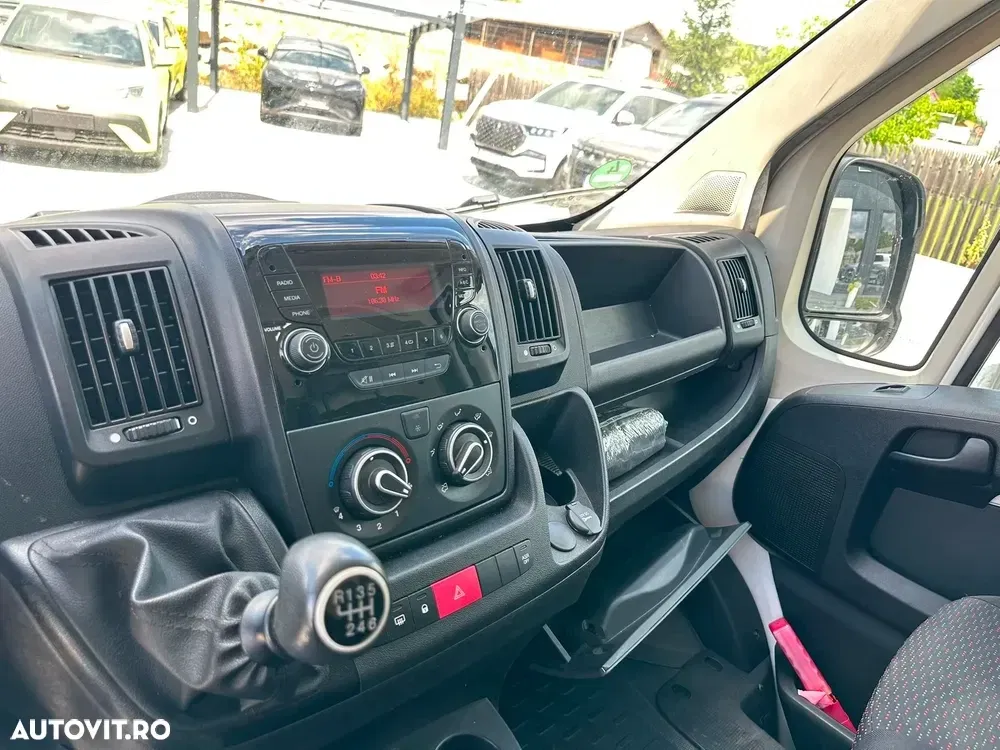 Peugeot Boxer — imagine 5