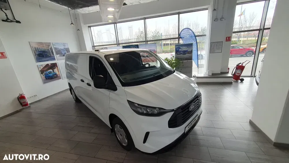 Ford Custom — imagine 4