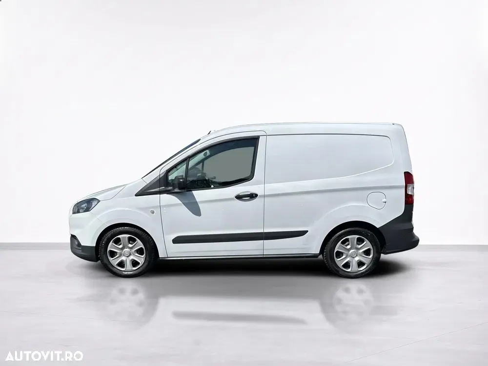 Ford Transit Courier — imagine 2