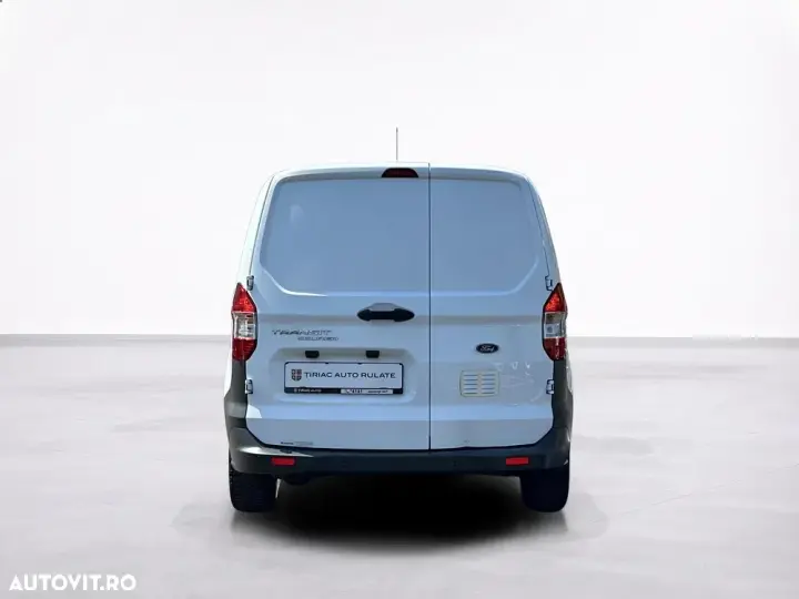Ford Transit Courier
