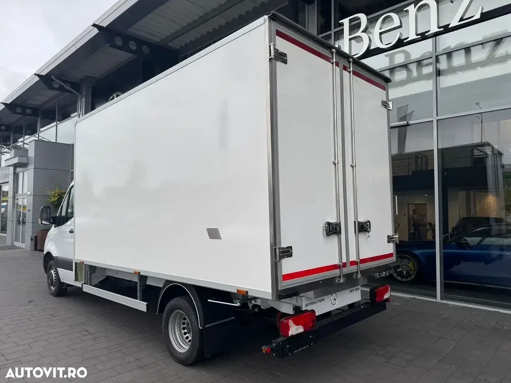 Mercedes-Benz Sprinter 517 CDI box marfuri generale — imagine 5