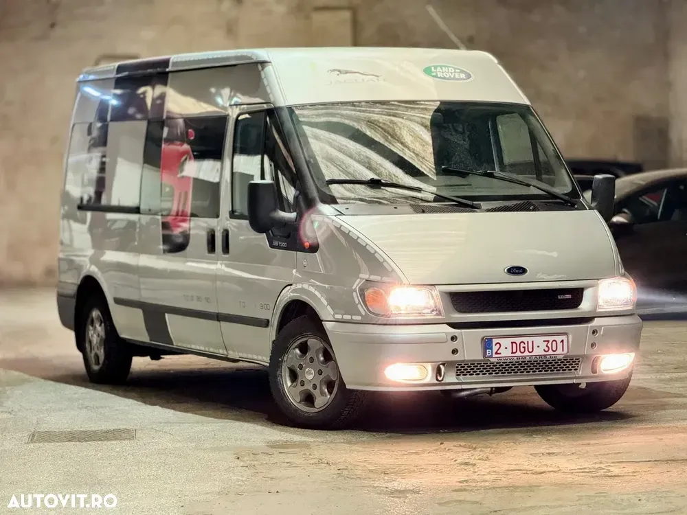 Ford Transit — imagine 3
