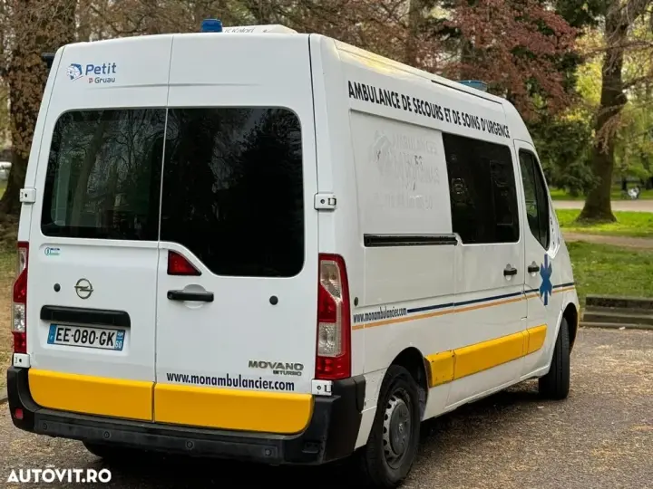 Opel Movano Ambulanta