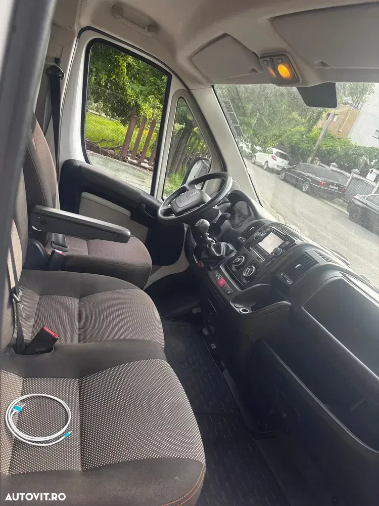 Peugeot Boxer — imagine 5