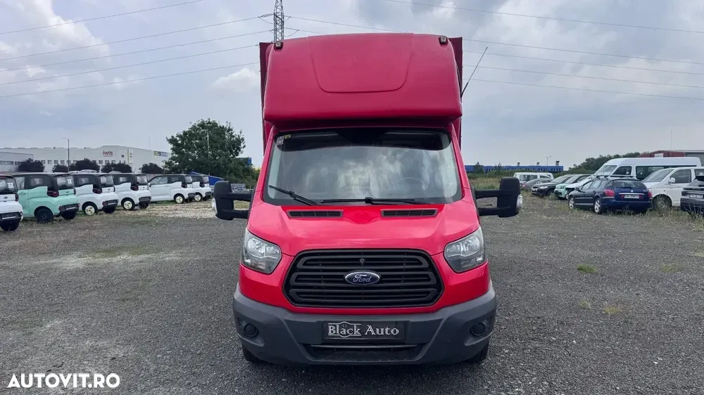 Ford Transit — imagine 3