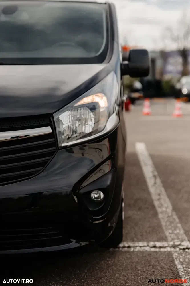 Opel VIVARO — imagine 5