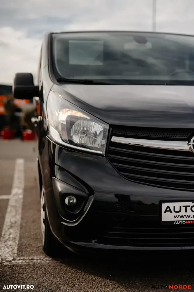 Opel VIVARO — imagine 4