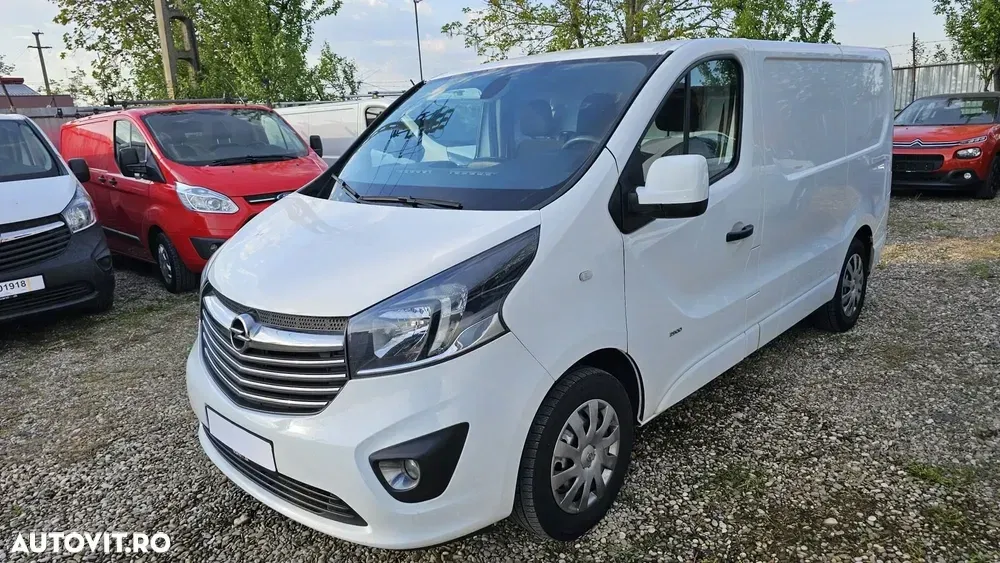Opel VIVARO — imagine 3