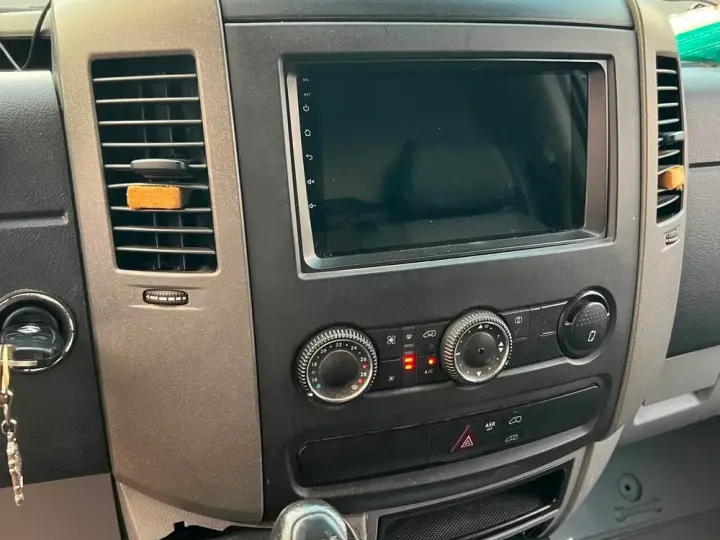 Mercedes-Benz Sprinter 313