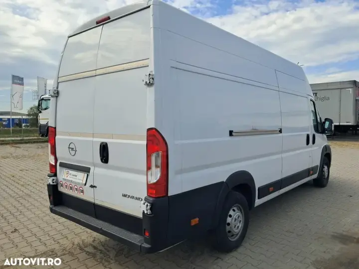 Opel MOVANO FURGON 2.2D 164CP MOTOR DEFECT