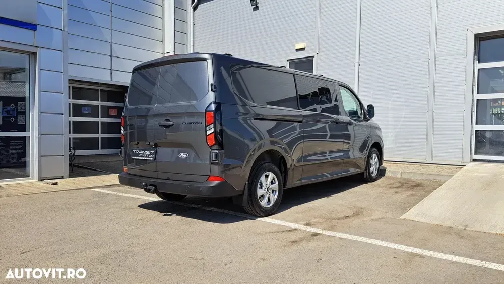 Ford NEW TRANSIT CUSTOM DCIV L2H1 T320 TREND FWD — imagine 4