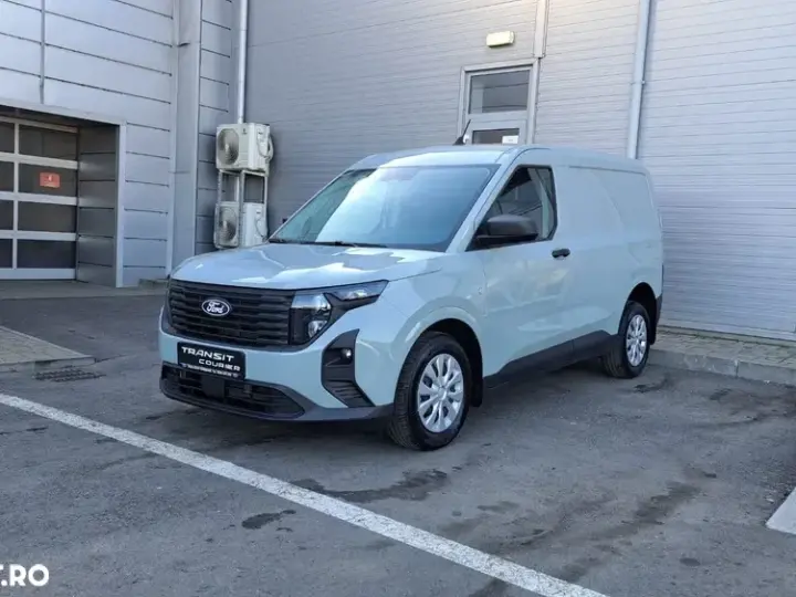 Ford NEW TRANSIT COURIER