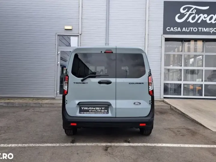 Ford NEW TRANSIT COURIER DCIV