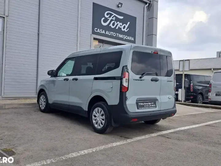 Ford NEW TRANSIT COURIER DCIV