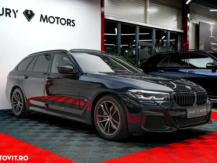 BMW Seria 5 G30/G31 [2017 - Prezent] 520i Aut. M Sport Edition