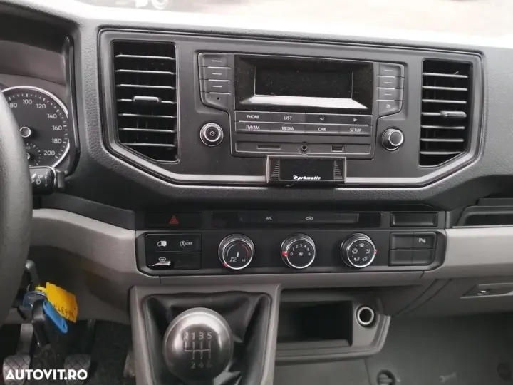 Volkswagen CRAFTER FRIGORIFIC/IZOTERMA model DOLPHIN