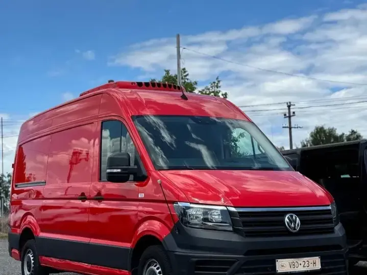Volkswagen CRAFTER FRIGORIFIC/IZOTERMA model DOLPHIN