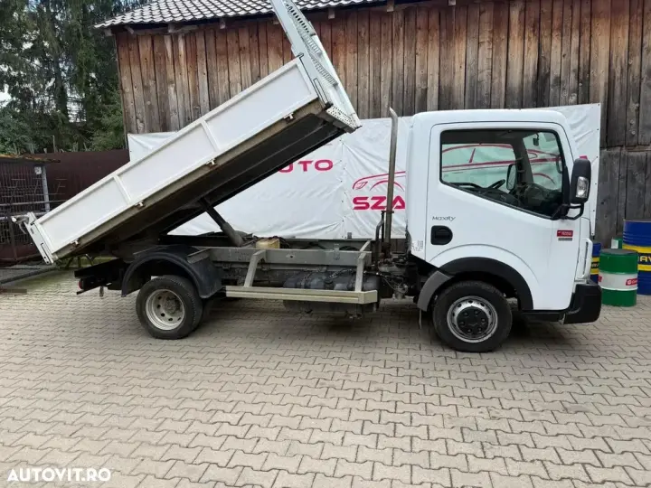 Renault Maxity