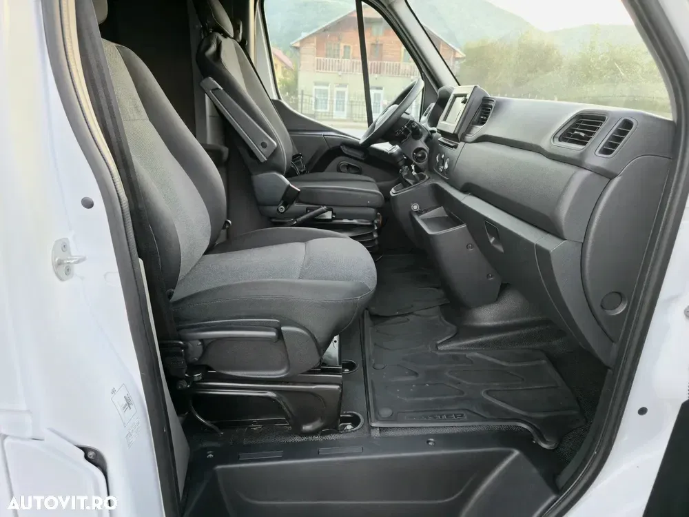 Opel Movano — imagine 5