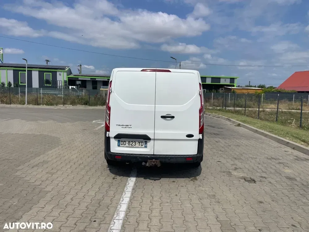 Ford Tranzit Custom — imagine 4