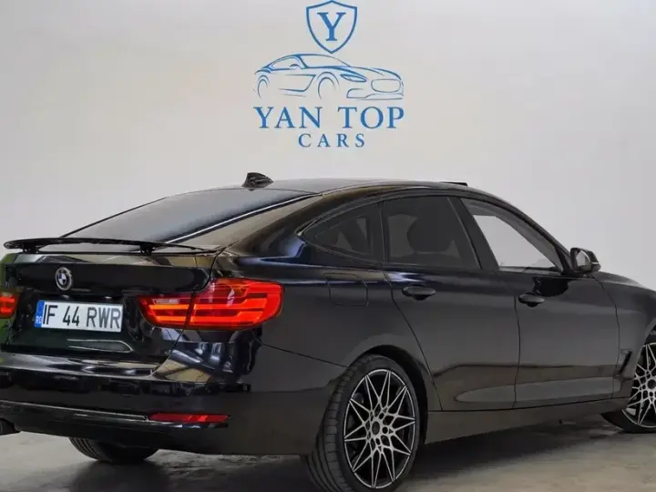 BMW Seria 3 325d Aut. Luxury Line