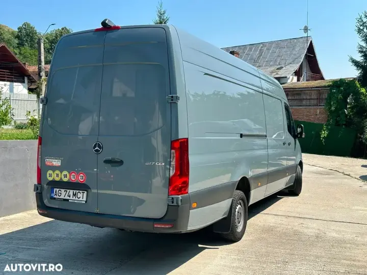 Mercedes-Benz Sprinter