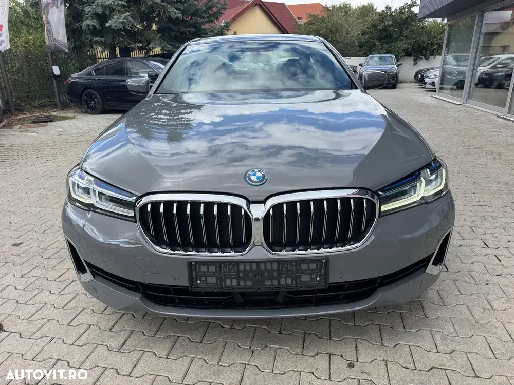 BMW Seria 5 G30/G31 [2017 - Prezent] 545e xDrive Aut. Luxury Line — imagine 6
