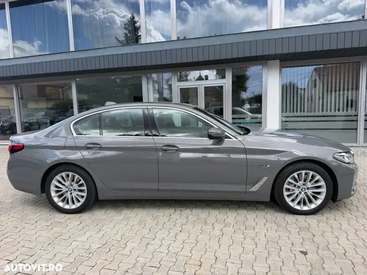 BMW Seria 5 G30/G31 [2017 - Prezent] 545e xDrive Aut. Luxury Line