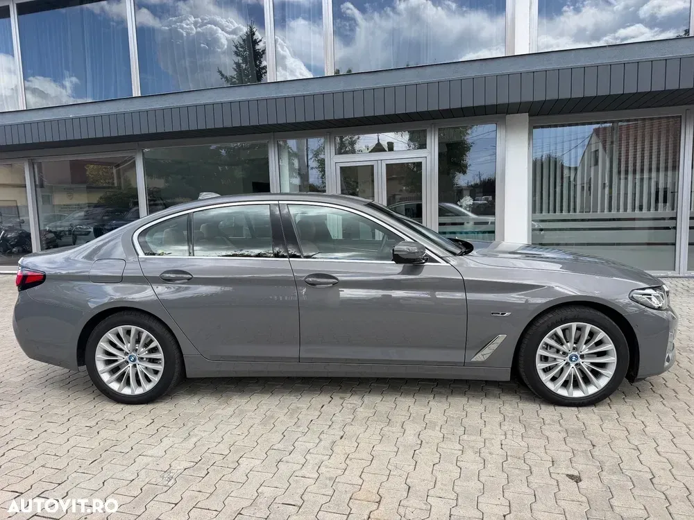 BMW Seria 5 G30/G31 [2017 - Prezent] 545e xDrive Aut. Luxury Line — imagine 2