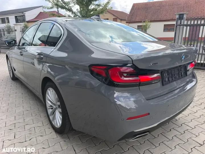 BMW Seria 5 G30/G31 [2017 - Prezent] 545e xDrive Aut. Luxury Line