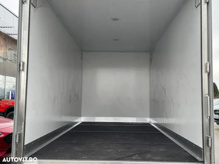 Ford Transit BOX