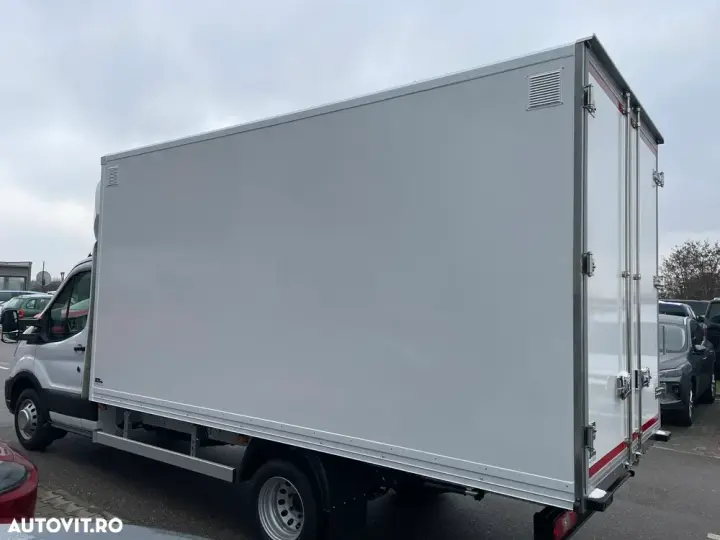 Ford Transit BOX
