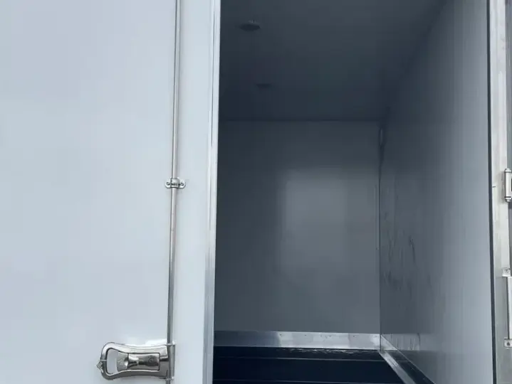 Ford Transit BOX