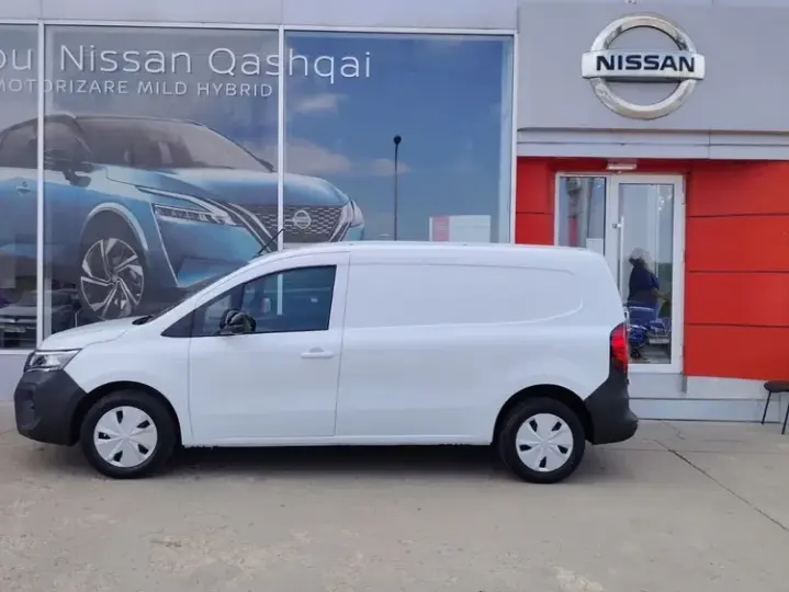 Nissan TOWNSTAR VAN