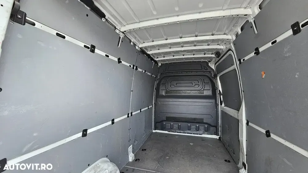 Mercedes-Benz Sprinter — imagine 5