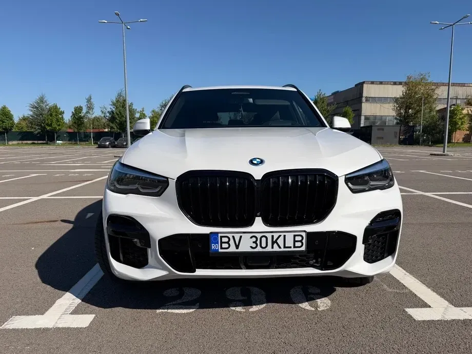 BMW X5 xDrive45e — imagine 2