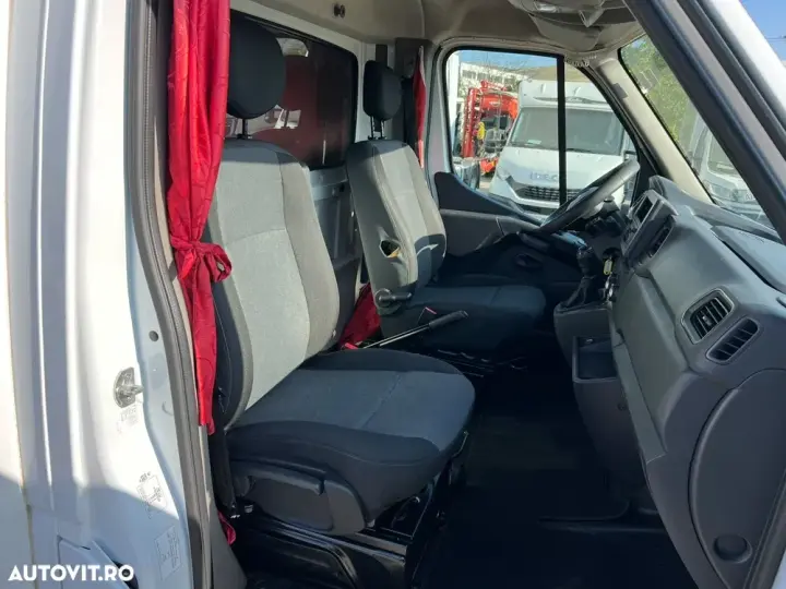 Renault MASTER 2.3D 163CP CABINA DE DORMIT SI PRELATA